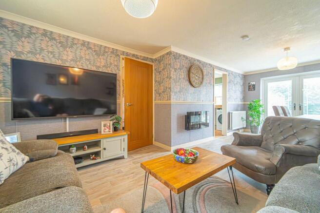 Living Room / Dinning Room