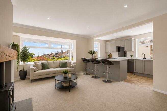 4 bed Semi-Detached Bungalow for sale Image 3