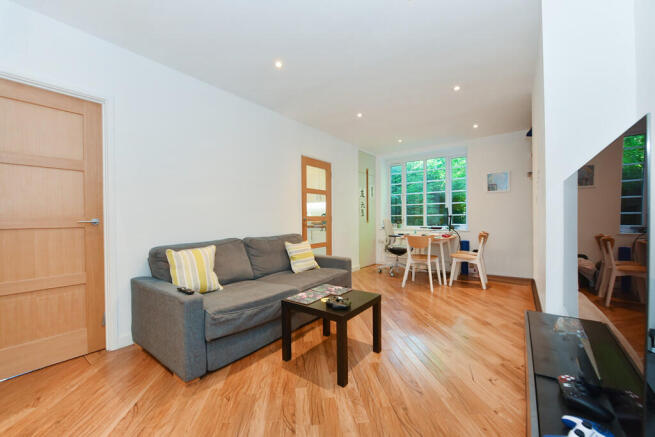 14 Timbrell Place...