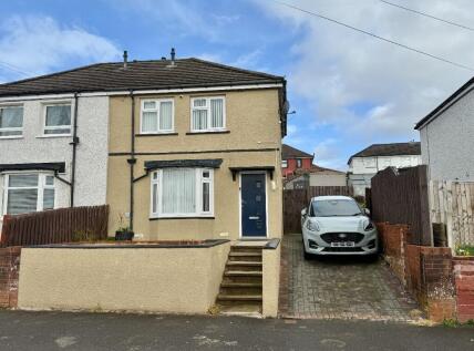 Ninth Avenue, Galon Uchaf, Merthyr Tydfil, CF47 9TL