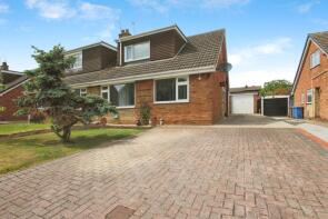14, Cawood Close, Hull HU11 5EP