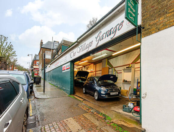 Cressida Road 44C...