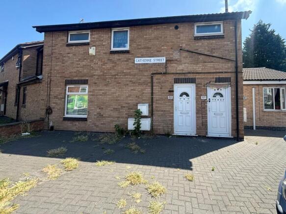 Two Bedroom Flat On Catherine Street