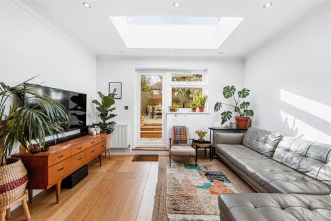 St. Andrews Road,Golf Links,Acton, London