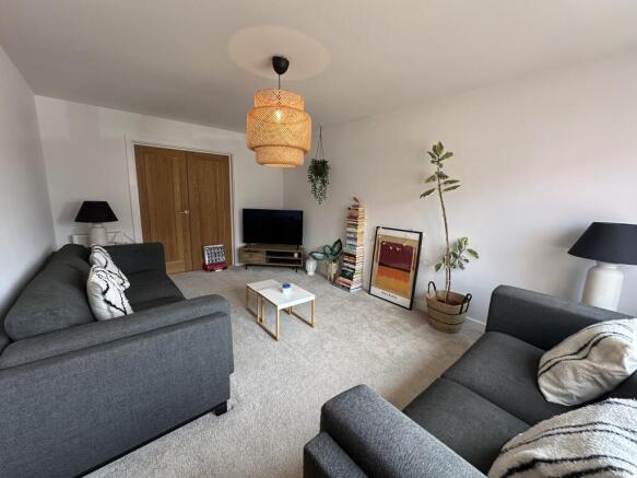 Goldfinch Grove, Waltham, DN37 0FW photo 4
