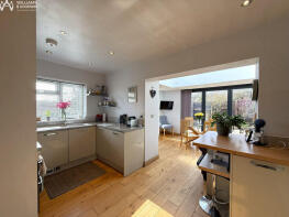 7, Tyddyn Fadog, Benllech, Tyn-y-gongl LL74 8SL