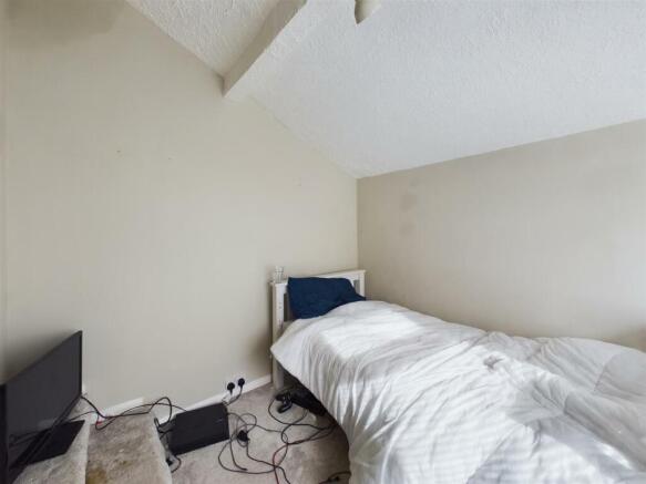 CAM01207G0-PR0225-STILL035.jpg