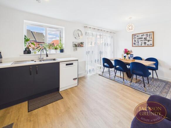 MARRAM CRESCENT