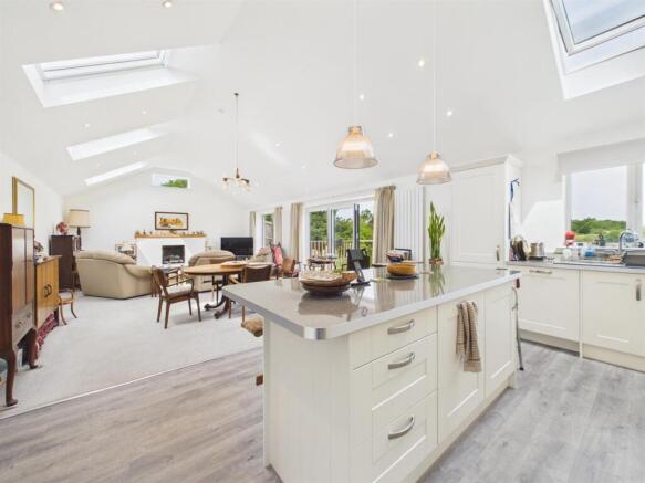 Annexe Living/Dining/Kitchen