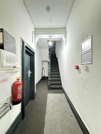 WhatsApp Image 2024-11-12 at 17.55.52_17188fd7.jpg