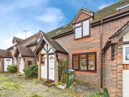 27, Coleridge Close, Horsham RH12 5PB