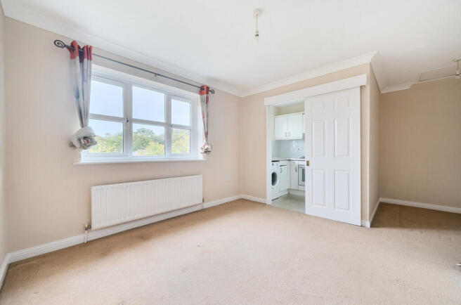 1366038-11-68ee40...