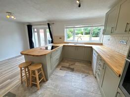 6, Minsmere Rise, Saxmundham IP17 3PA