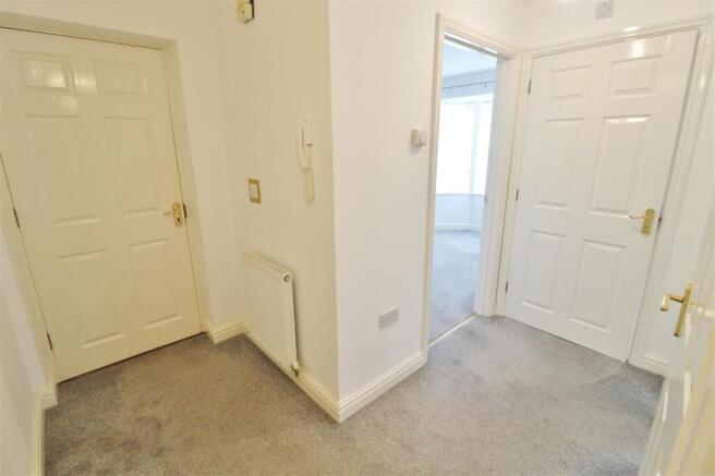 PRIVATE ENTRANCE