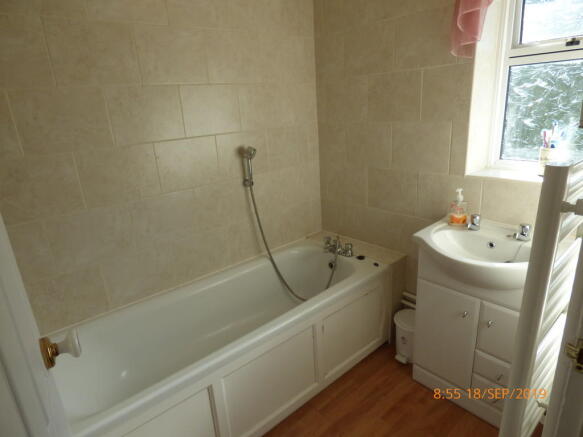 Photo 10