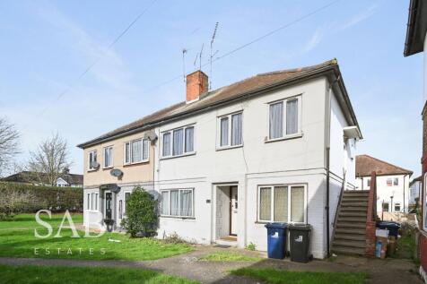 Greenway Gardens, Greenford, UB6