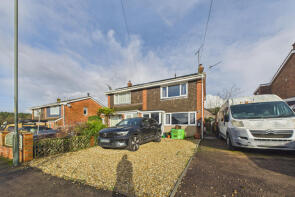 9, Windsor Drive, Lydney GL15 5SX