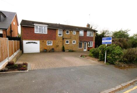 Ashburnham Gardens, Upminster, Essex