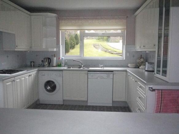 Fitted Kitchen