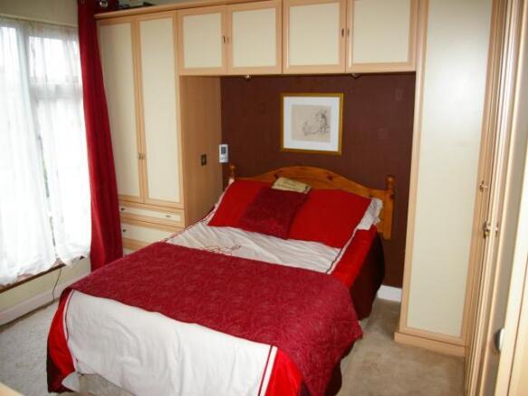 BEDROOM 1