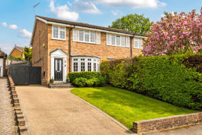 39, Leigh Road, Cobham KT11 2LF