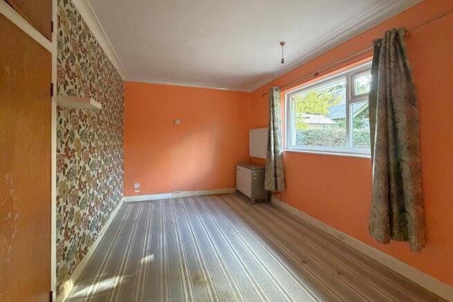 2 bed Detached Bungalow for sale Image 6