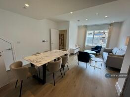 17, Essex Place, Chiswick, London W4 5TG