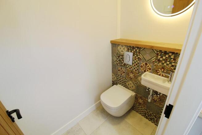Ground floor wc