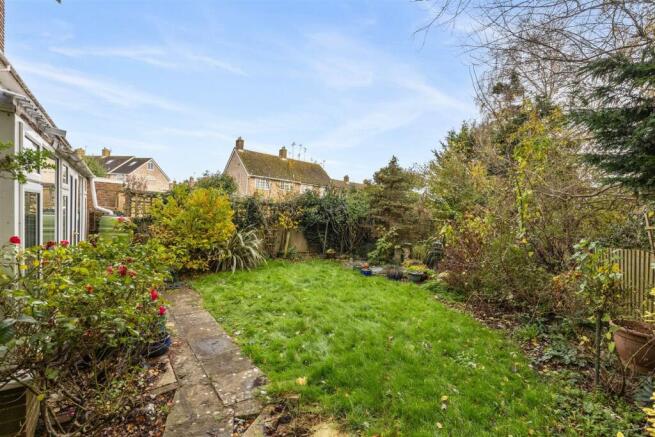 Greenacres GARDEN.jpeg