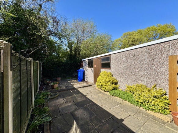 2 bed Semi-Detached for sale Image 10