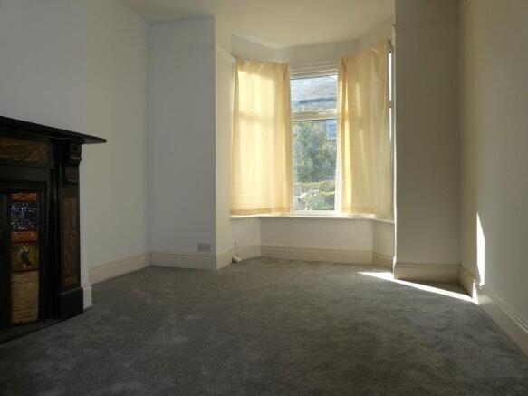 3 bed Terraced to rent Image 4