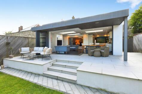 Norsey View Drive, Billericay, CM12