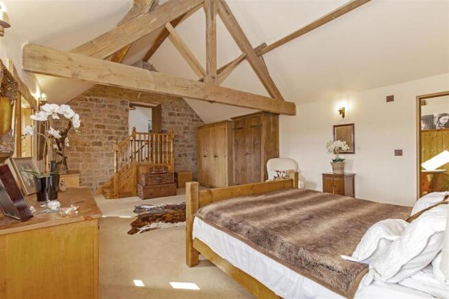 Bedroom 1-6.jpg