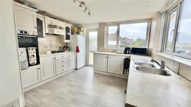 Westway, Heswall, Wirral, CH60 photo 4