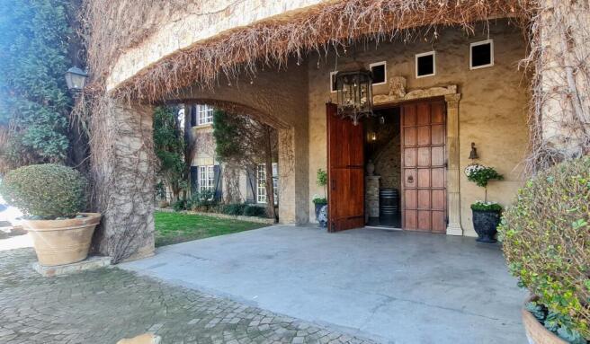 Front door/Main entance