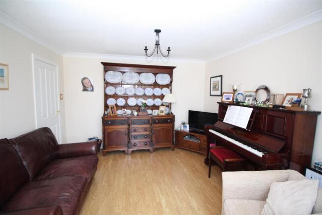 Familly/Music Room
