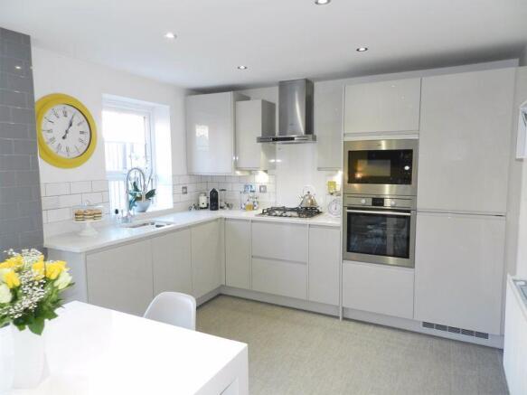 Fitted Kitchen...