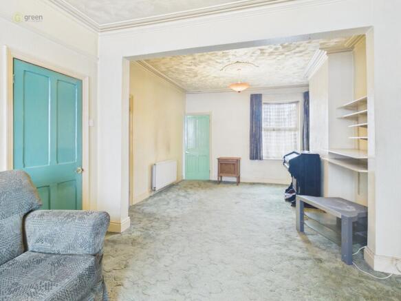 cam05459g0pr0164still025