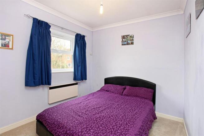 1 Walnut Close 16101