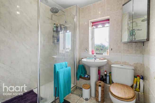 2 bed Semi-Detached for sale Image 11