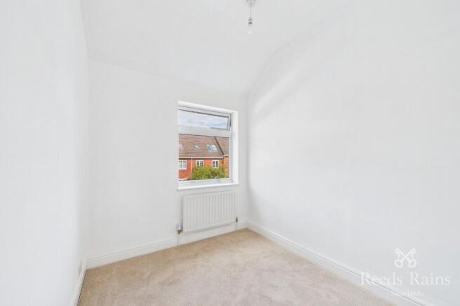 3 bed Terraced for sale Image 10