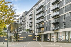 705, Vantage Building Highpoint Village, Station Approach, Hayes UB3 4FB