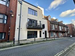 Flat 1, 5a Cadogan Place, St Clement Street, Winchester SO23 9DR