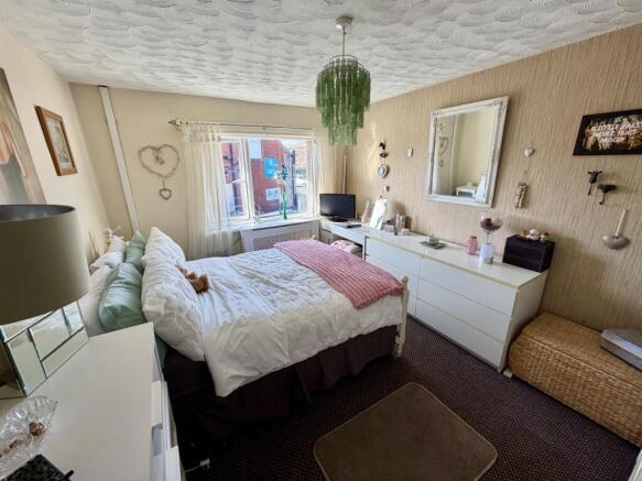 Apartment in Mirfield - View 5