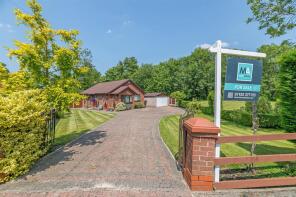 22, Whittle Hall Lane, Great Sankey, Warrington WA5 3DE