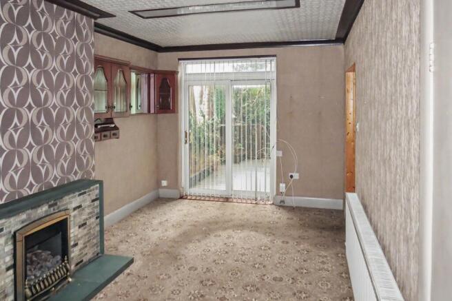 21 Crompton Avenue, Blackpool FY4 3LQ