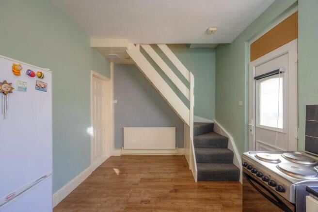 3 bed Semi-Detached for sale Image 6