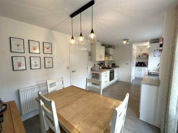 Open-Plan Dining Kitchen 969