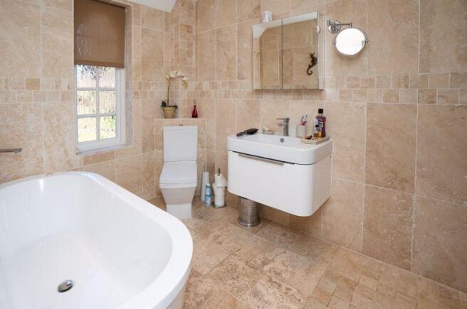 Master Ensuite