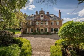 Pamphill Manor, Pamphill Green, Wimborne BH21 4EE